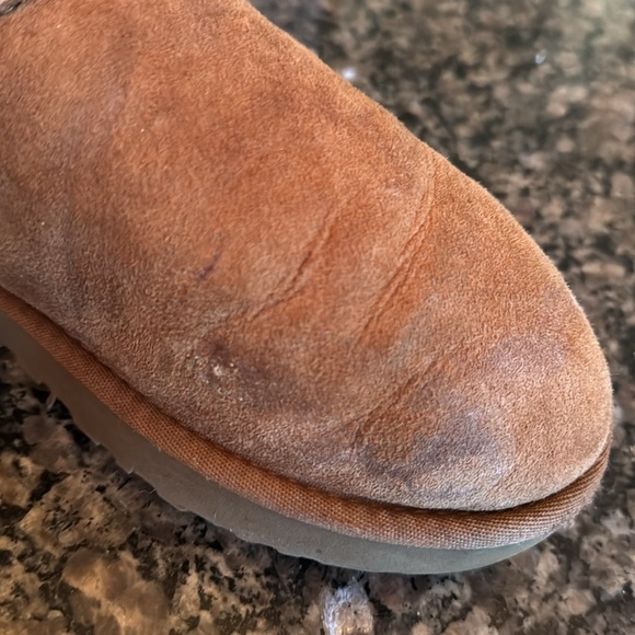 UGG Brown Shearling Boots GUC 7 - Picture 4 of 16